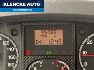 Foto 16 van Hymer Eriba C 534 NL-camper 94.968km Levelsysteem TOPSTAAT 6 persoons Airco Cruise ctrl Garage XL