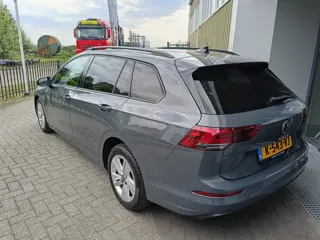 Foto 19 van Volkswagen Golf Variant 1.0 TSI Life | Airco | Leer | Adaptieve cruis controle | Getint glas | BTW |
