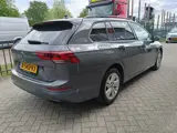 Foto 28 van Volkswagen Golf Variant 1.0 TSI Life | Airco | Leer | Adaptieve cruis controle | Getint glas | BTW |