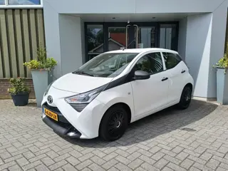Toyota Aygo 1.0 VVT-i x-fun | Airco | Centrale deurvergrendeling | BTW | NAP |