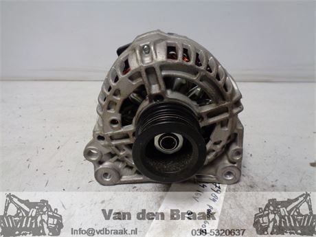 Volkswagen Polo 1.4 16V 1999-2001 Dynamo