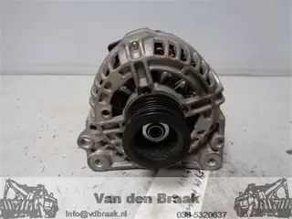 Volkswagen Polo 1.4 16V 1999-2001 Dynamo