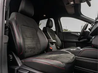 Foto 18 van Ford Kuga 2.5 PHEV ST-Line X BLACK PACK 20 INCH B&O AUDIO CAMERA VIRTUAL DASH