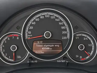 Foto 19 van Volkswagen up! 1.0 BMT move up! SPORTVELGJES ! (bj 2016)