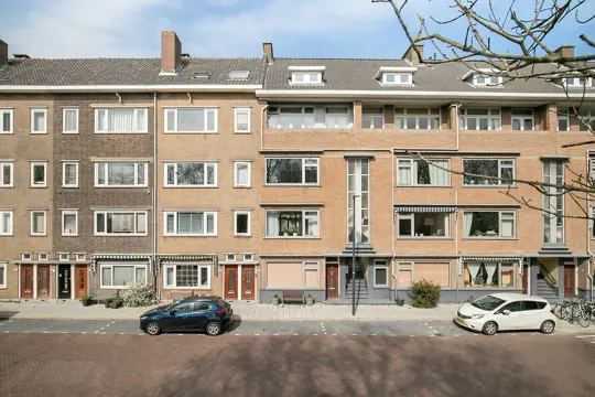 Woning aan de Julianalaan te Schiedam