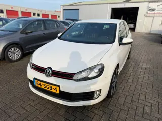 Foto 18 van Volkswagen Golf 2.0 GTI