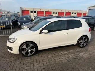 Foto 16 van Volkswagen Golf 2.0 GTI