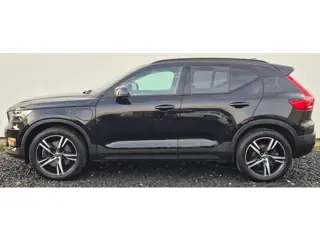 Foto 19 van Volvo XC40 1.5 T5 Recharge R-Design Expression cruise control adaptief - Trekhaak - 19” Wielen - Lig