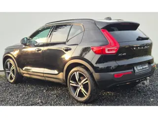 Foto 18 van Volvo XC40 1.5 T5 Recharge R-Design Expression cruise control adaptief - Trekhaak - 19” Wielen - Lig