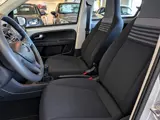 Foto 25 van Volkswagen up! 1.0 BMT move up! Airco, Stuurbekrachtiging