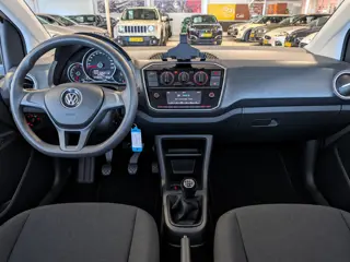 Foto 12 van Volkswagen up! 1.0 BMT move up! Airco, Stuurbekrachtiging
