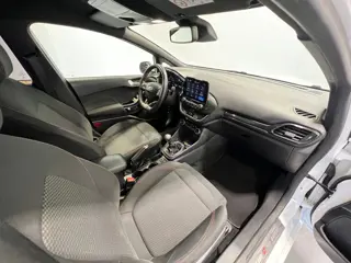 Foto 15 van Ford Fiesta 1.0 EcoBoost ST-Line | Navigatie/Android/Apple Carplay | LM Velgen 17" | Cruise Control