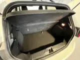 Foto 23 van Ford Fiesta 1.0 EcoBoost ST-Line | Navigatie/Android/Apple Carplay | LM Velgen 17" | Cruise Control