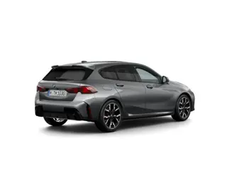Foto 10 van BMW 1 Serie 120 | M Sportpakket Pro | Premium Pack