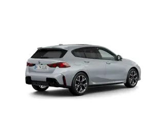 Foto 11 van BMW 1 Serie 120 | M Sportpakket Pro | Premium Pack