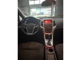 Foto 24 van Opel Astra 1.6 Sport AUTOMAAT