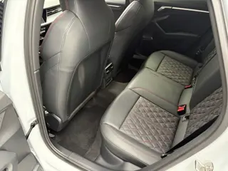 Foto 14 van Audi A3 Sportback 45 TFSI e S edition Competition