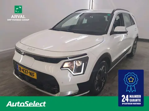 Kia Niro EV 64.8 kWh 204pk DynamicLine | SOH 100% | Nieuwe Model | Half Leder/Stof | CarPlay | Navig