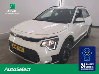 Kia Niro EV 64.8 kWh 204pk DynamicLine | SOH 100% | Nieuwe Model | Half Leder/Stof | CarPlay | Navig