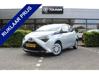 Toyota Aygo 1.0 VVT-i x-play | Rijklaar | Apple/Android | ''Trekhaak'' | PDC | DAB+ | Bluetooth | Ca