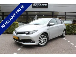 Toyota Auris 1.8 Hybrid Energy Plus Rijklaar | Keyless | Sensoren | Camera | Cruise | Clima | Dealer