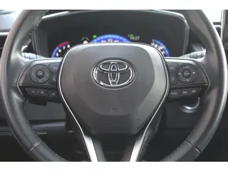 Foto 13 van Toyota Corolla Touring Sports 2.0 Hybrid Business Plus | Rijklaar | Apple/Android | Trekhaak | Stoel