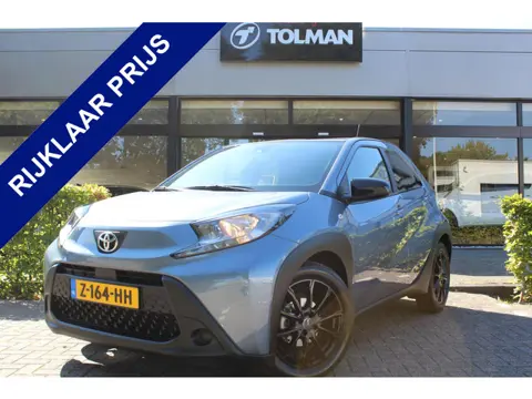 Toyota Aygo X 1.0 VVT-i MT Play | Rijklaar | LMV | Apple/Android | Camera | DAB+ | Bluetooth