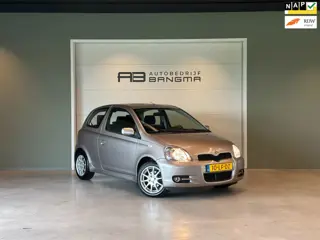 Foto 11 van Toyota Yaris 1.5-16V VVT-i T-SPORT-uitv|ISOFIX|TREKHAAK|MP3+WMA-aansluiting|NIEUWE APK+ONDERHOUDSBEU