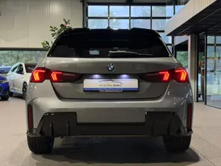 Foto 18 van BMW 1-serie 120 M Sport Design Edition Panoramadak | Stoelverwarming | Camera | Carplay