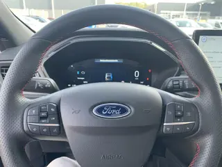 Foto 17 van Ford Kuga 2.5 PHEV ST-Line X | Wegklapbare Trekhaak | Panoramadak | Adaptive LED | Head up Display |