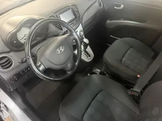 Foto 11 van Hyundai i10 1.25i i-Catcher (bj 2010)