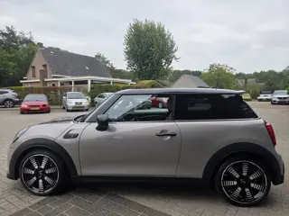Foto 15 van Mini 3-Deurs 2.0 Cooper S Resolute Edition * Super Netjes !!!