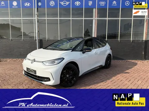 Volkswagen ID.3 First Max 58 kWh **PANODAK+LANE ASSIST+CAMERA+HEAD UP+MASSAGE STOELEN+CARPLAY**
