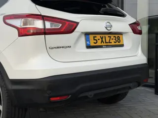 Foto 13 van Nissan QASHQAI 1.2 Visia Pano | Leer | Verw. stoelen | 360 camera