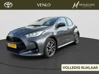 Foto 11 van Toyota Yaris 1.5 Hybrid First Edition | Rijklaar | Dealeronderhouden | Navigatie | Camera | Climate