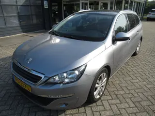 Foto 20 van Peugeot 308 SW 1.6 BlueHDI Blue Lease Executive Pack Lederen bekleding/ PDC/NAV/PANO/STOELVERW.