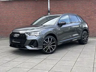 Foto 12 van Audi Q3 45 TFSI e S edition (bj 2023, automaat)