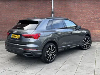 Foto 15 van Audi Q3 45 TFSI e S edition (bj 2023, automaat)