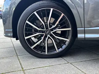 Foto 18 van Audi Q3 45 TFSI e S edition (bj 2023, automaat)