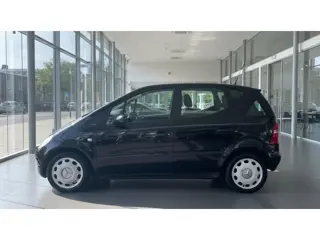 Foto 16 van Mercedes-Benz A-klasse 160 Classic