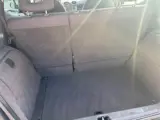 Foto 19 van Mercedes-Benz A-klasse 160 Classic