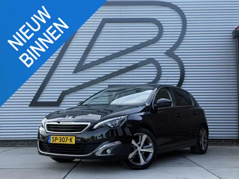 Peugeot 308 1.2 PureTech Blue Lease Premium Pano|Clima|Cruise|Trekhaak|PDC|Elek ramen|Lm velgen|D-ri