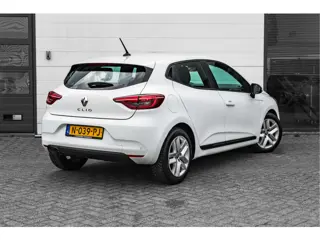 Foto 13 van Renault Clio 1.0 TCe 92 PK Bi-Fuel Zen | 4 seizoensbanden | Airco | NAVI | parkeersensoren achter |