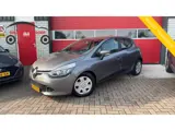 Foto 21 van Renault Clio 0.9 TCe Expression TREKHAAK / AIRCO / NAVI / BLUETOOTH / CRUISE / NL-AUTO