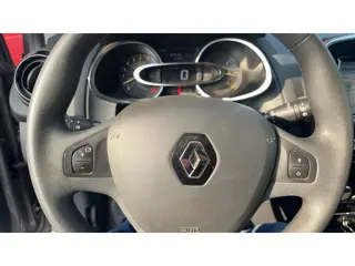 Foto 16 van Renault Clio 0.9 TCe Expression TREKHAAK / AIRCO / NAVI / BLUETOOTH / CRUISE / NL-AUTO