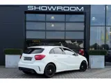 Foto 24 van Mercedes-Benz A-klasse 180 AMG, Panoramadak, Leder, Black Optic!