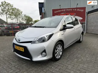 Foto 12 van Toyota Yaris 1.5 Full Hybrid Aspiration | Camera | Cruise Control | Navigatie