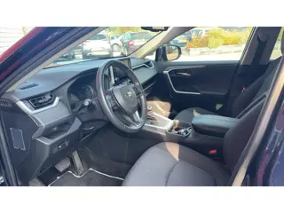 Foto 18 van Toyota RAV4 2.5 Hybrid Active TREKHAAK / CAMERA / CARPLAY / FULL LED / CLIMA / PDC / ACC / NL-AUTO