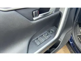 Foto 17 van Toyota RAV4 2.5 Hybrid Active TREKHAAK / CAMERA / CARPLAY / FULL LED / CLIMA / PDC / ACC / NL-AUTO