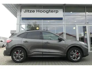 Foto 14 van Ford Kuga 2.5 PHEV ST-Line X ELEKT. TREKHAAK, PANO, HUD, WINTER PACK, ADAPT. CRUISE, CLIMA, NAVI, CA